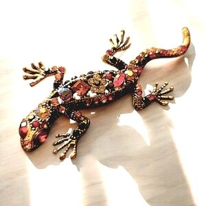 Unique Salamander Brooch NWT